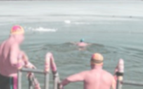 關(guān)于冬泳的作文