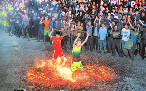 �L(f��ng)�׶Y�x�Ŵ��Ļ����R(sh��)