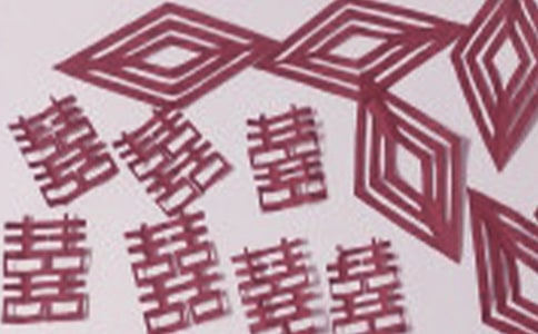 �������y�����D������