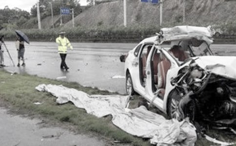 �P(gu��n)�ڽ�ͨ�¹��r���f(xi��)�h��ģ��ϼ�8ƪ