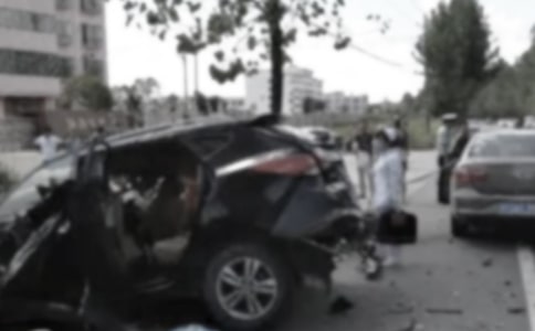 ��ͨ�¹�˽�ºͽ�f(xi��)�h�������x12ƪ��