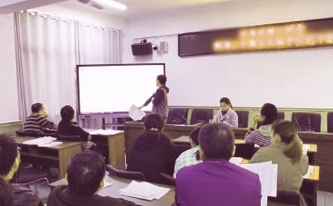 ���н̄�(w��)̎�������Y(ji��)