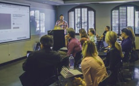 У�@��ȫ�����l(f��)�Ը巶�ģ����x7ƪ��