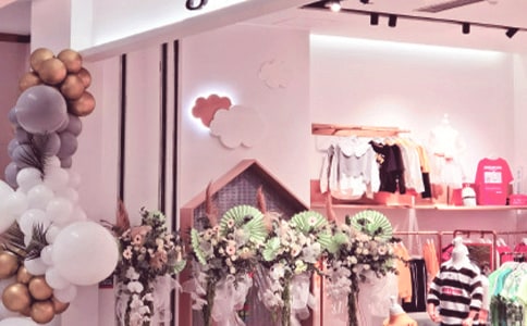 開業(yè)典禮總經(jīng)理致辭14篇