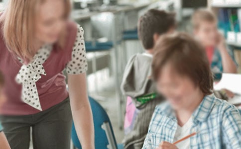 �oͯ�ώ���һ����900������