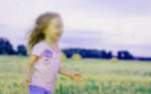 關(guān)愛女孩的作文