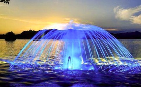 ������С��Ȫ����