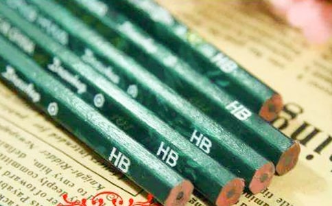 關(guān)于鉛筆想象作文