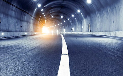 時(shí)光隧道的作文怎么寫(xiě)