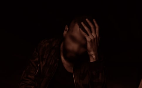 ������ټ��L(zh��ng)���^�ۣ�ԇԇ�@���С���