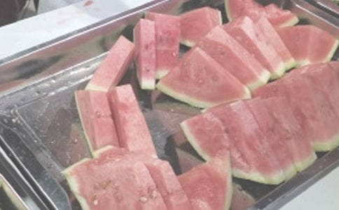 夏日的風(fēng)歌詞