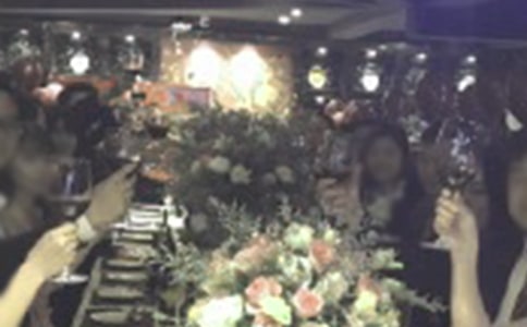 ��������������x�~