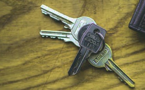 總有一把鑰匙屬于自己作文600字